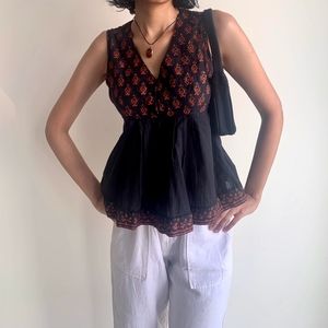 Indie print top